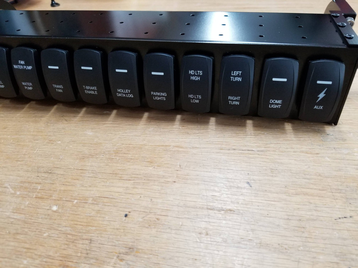 RaceWire Solutions 11 Switch Panel for Leash Street / Strip Board